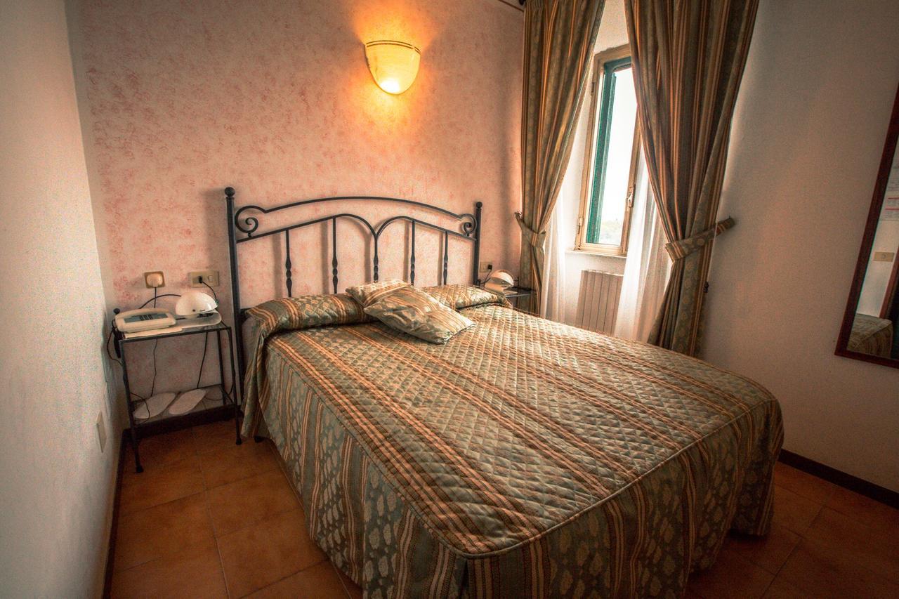 Albergo Guastini Pitigliano Eksteriør billede